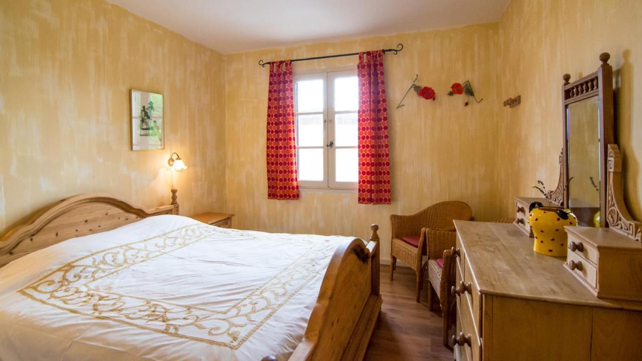 La Petite Grande Lejlighed Lurs Eksteriør billede